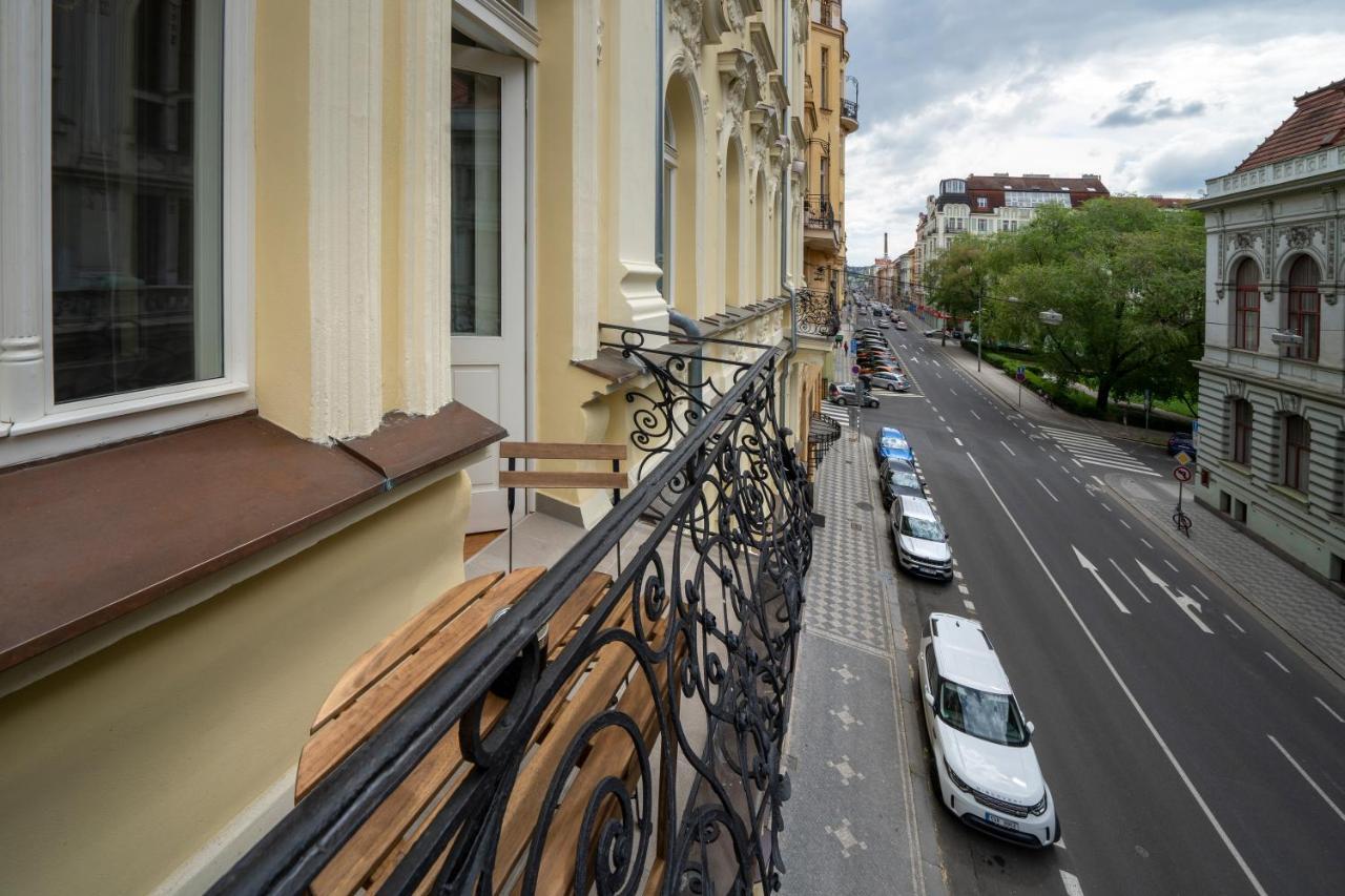 Apart Hotel Zborovska Praga Zewnętrze zdjęcie
