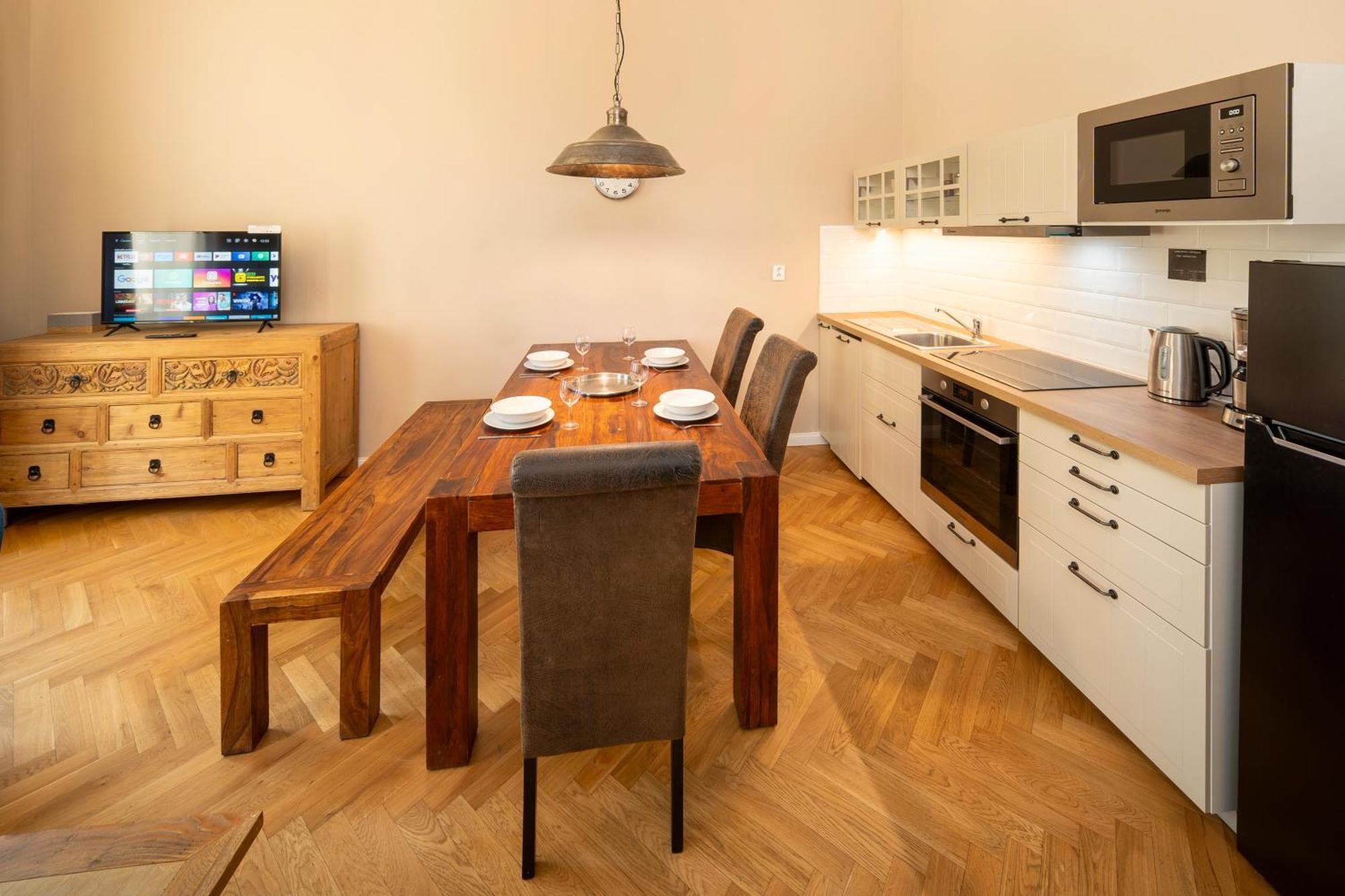 Apart Hotel Zborovska Praga Zewnętrze zdjęcie