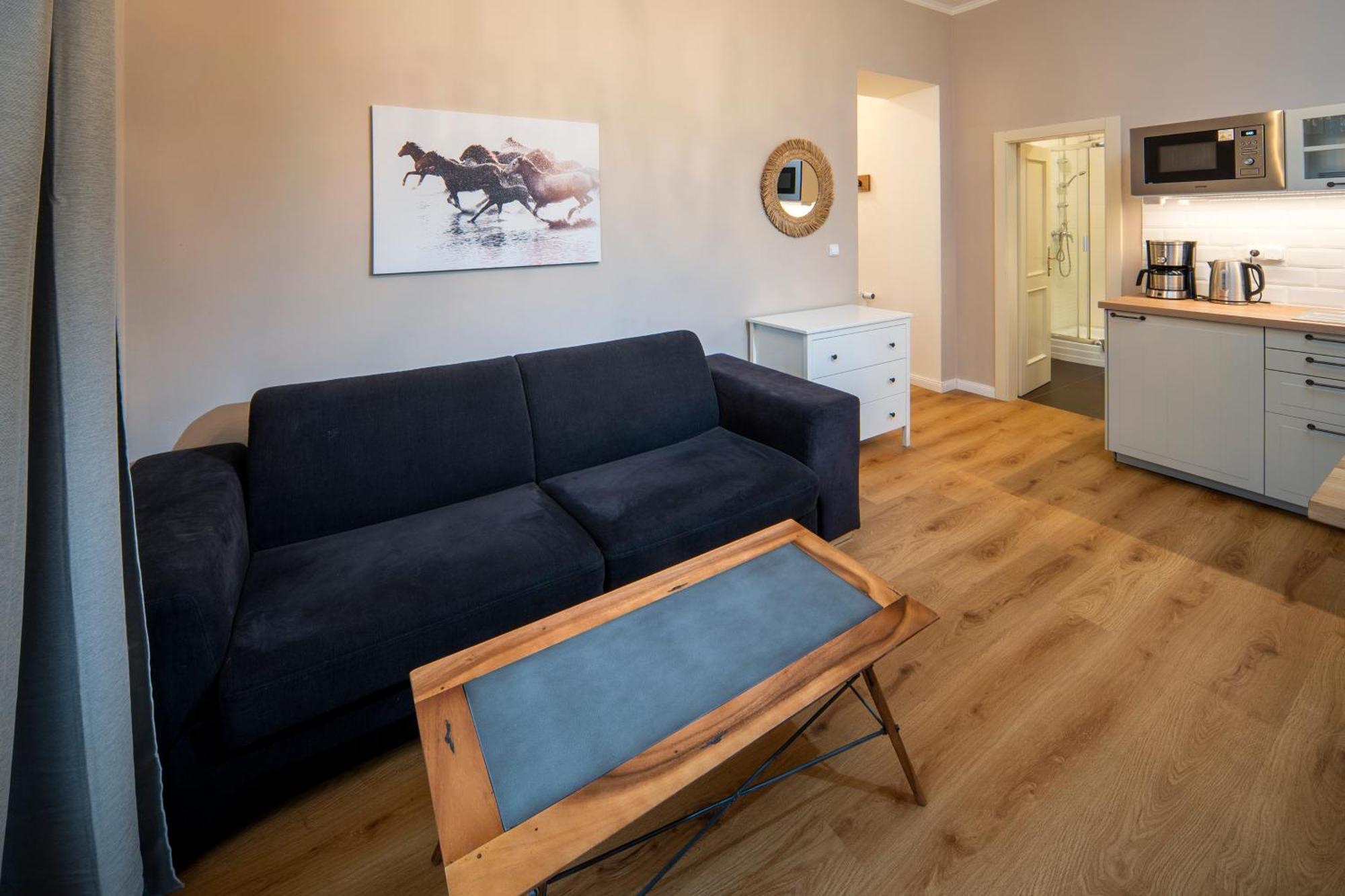Apart Hotel Zborovska Praga Zewnętrze zdjęcie